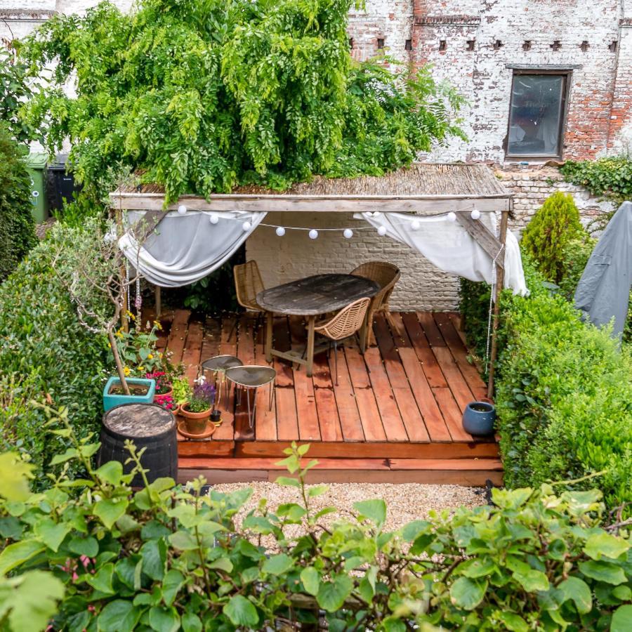 Вилла Charming Renovated Old House Kruibeke Экстерьер фото