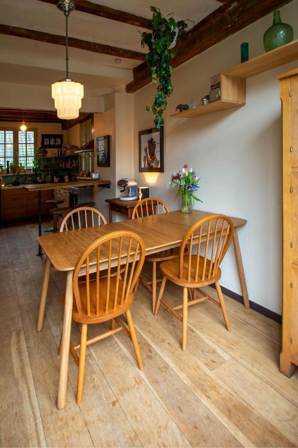 Вилла Charming Renovated Old House Kruibeke Экстерьер фото